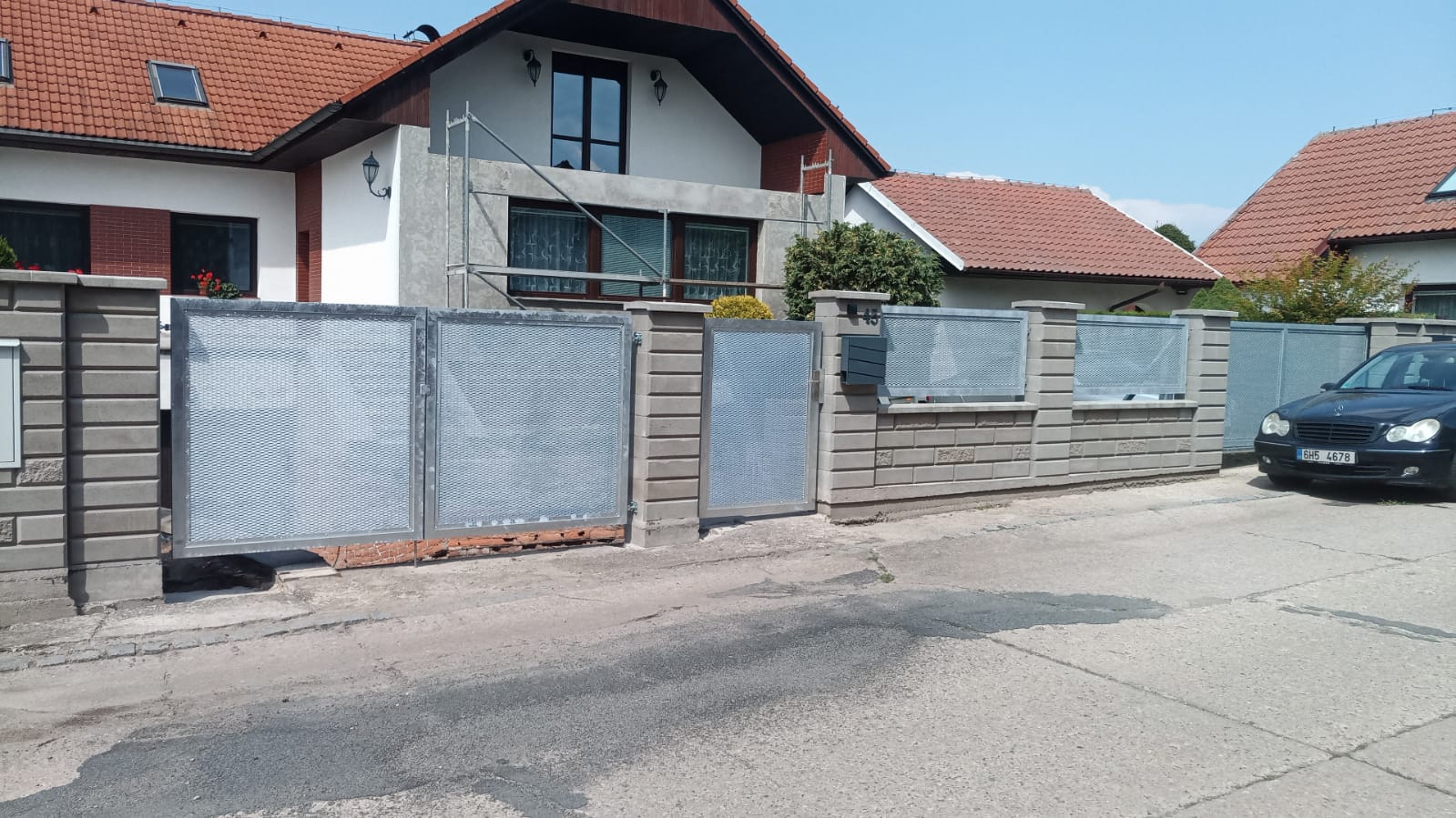 Desnignové zábradlí 1